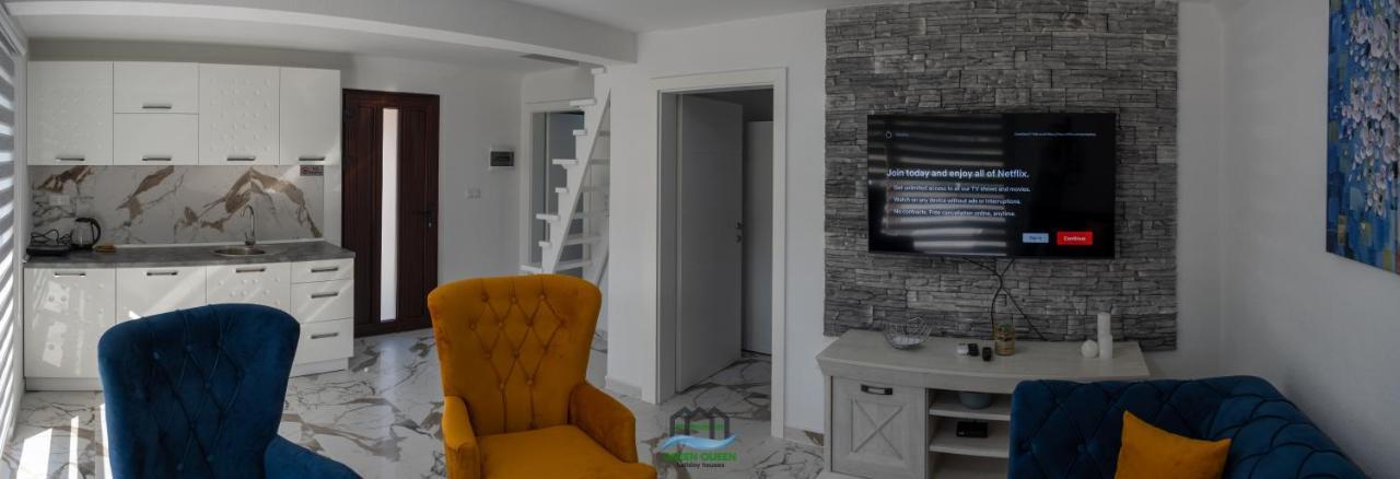 Holiday Houses Green Queen Бихач Экстерьер фото